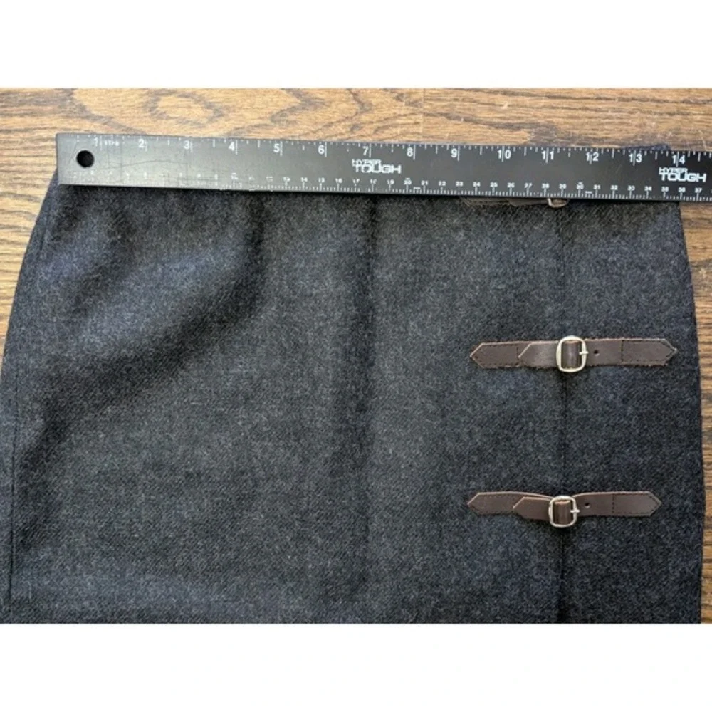 KORS Michael Kors Bergdorf Goodman Gray Wool Skirt Sz 6 Made Italy Buckles Metal